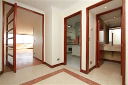 Departamento en venta en Vitacura — foto 3 de 13